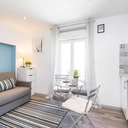 Apartment Azur