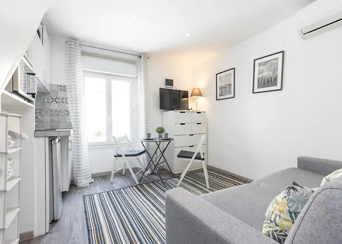 Azur Apartment *